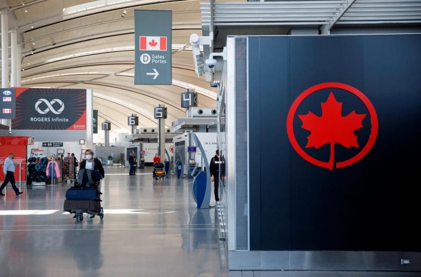 كندا تمدد تعليق الرحلات القادمة من المغرب