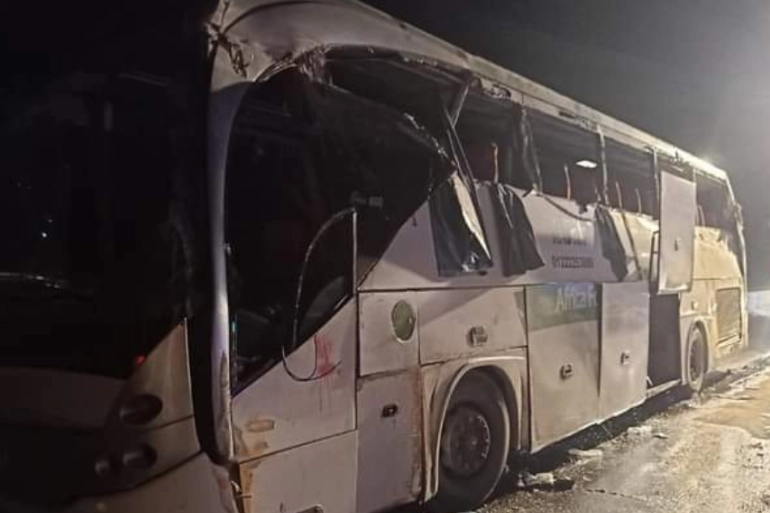 مصرع 12 شخصا في حادث سير في مصر