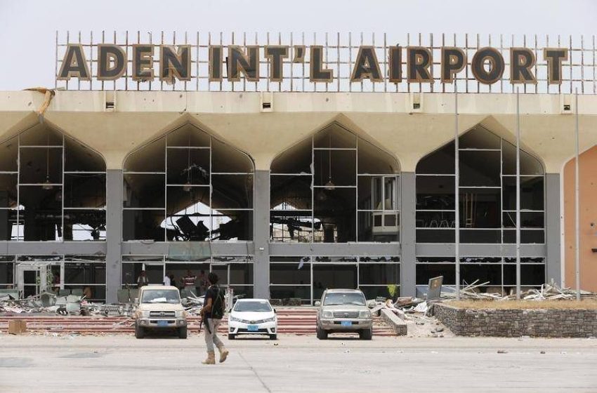  السعودية تدين بأشد وأقسى العبارات التفجير الإرهابي الذي استهدف مطار عدن الدولي