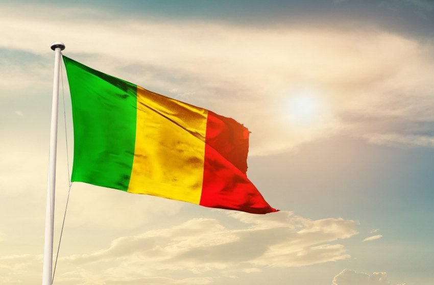  السنغال تنفي معلومات عن إعادة فتح حدودها مع مالي