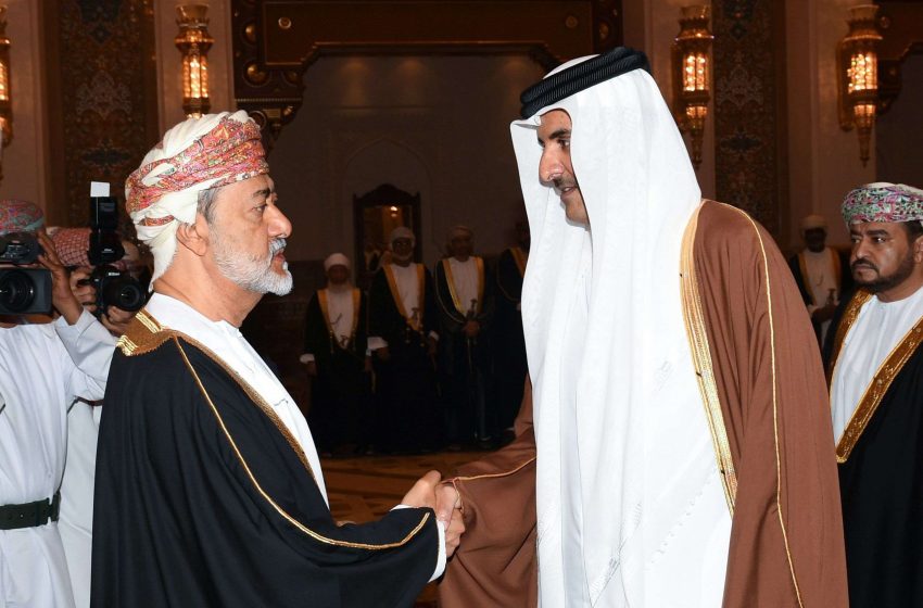  مباحثات بين أمير قطر وسلطان عمان لتعزيز علاقات التعاون بين البلدين
