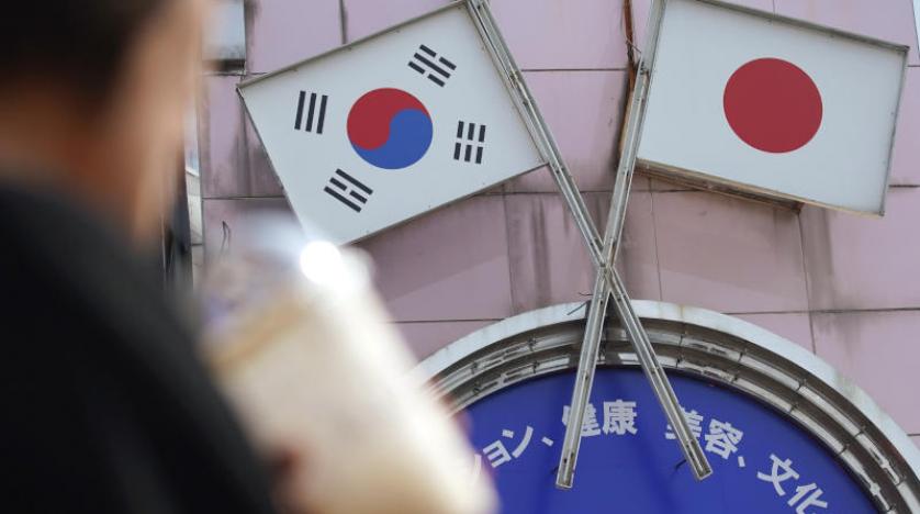  وزير الخارجية الياباني الجديد يدعو لتحسين العلاقات المتوترة مع كوريا الجنوبية
