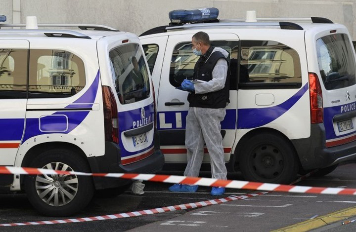  جزائري يهاجم دورية شرطة بفرنسا ويصيب أحد أفرادها