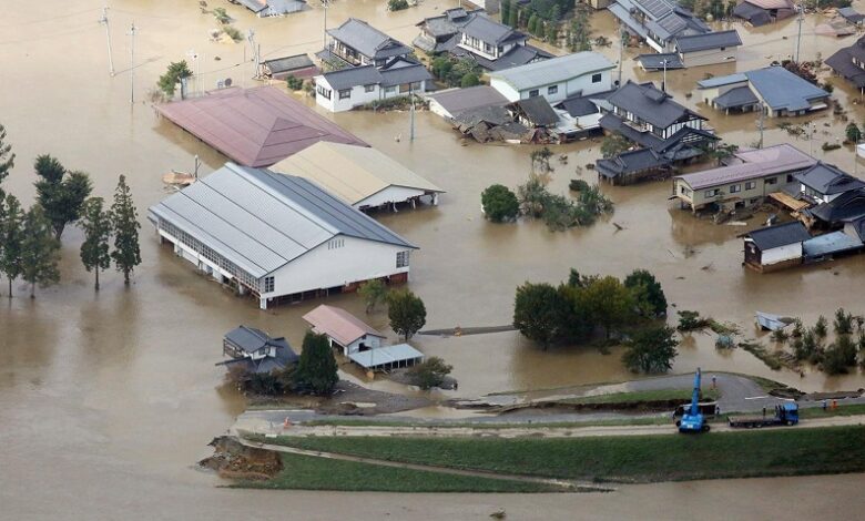  إندونيسيا.. فقدان 11 شخصا جراء الفيضانات