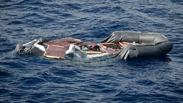  انتشال جثث 28 مهاجرا سريا قبالة سواحل ليبيا