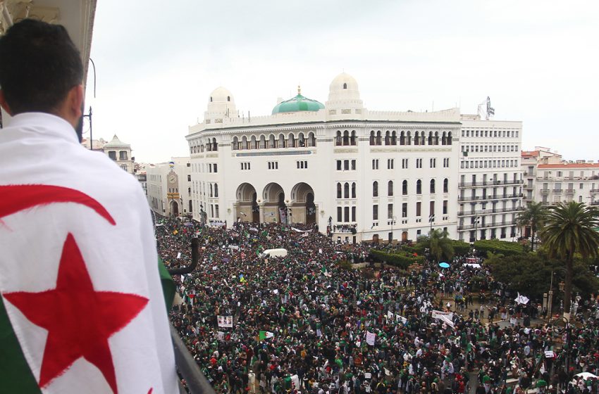 الجزائر …إضراب في قطاع التعليم يومي 25 و 26 يناير
