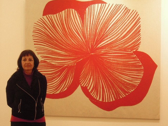 افتتاح معرض شريان الحياة للفنانة التشكيلية نجية مهادجي