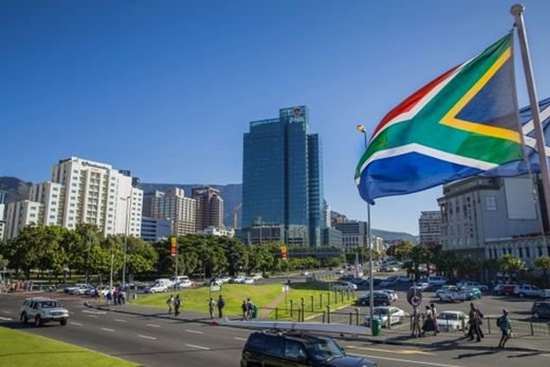 إخضاع وكالة أمن الدولة لسلطة الرئاسة الجنوب إفريقية