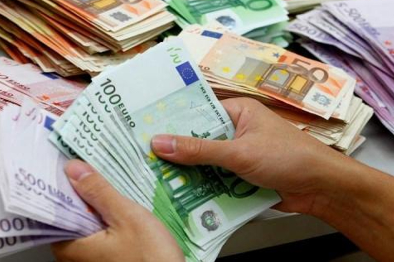 الاستثمارات المغربية بالخارج … الرفع من السقف المسموح به إلى