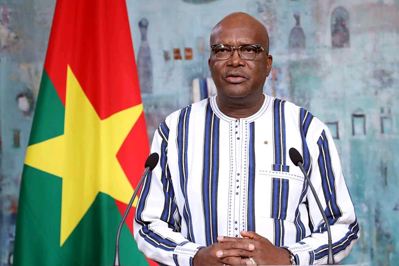  بوركينا فاسو: اعتقال رئيس بوركينا فاسو ووضعه في العزل