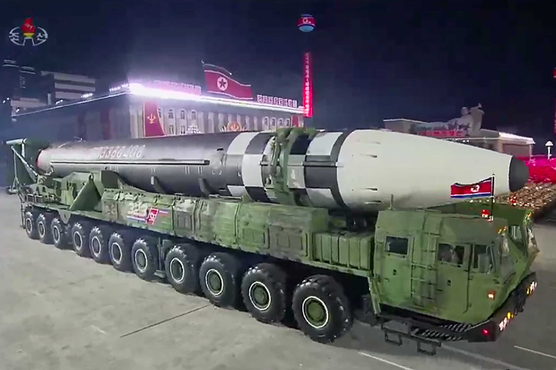  كوريا الشمالية تطلق صاروخا باليستيا جديدا