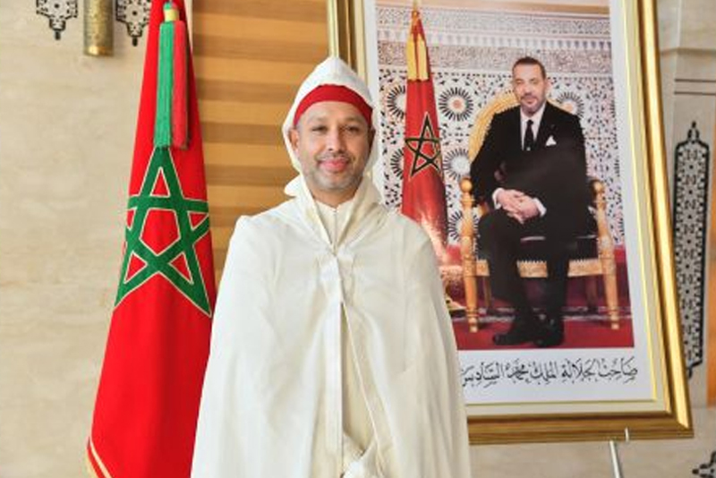 عصام طيب سفير جلالة الملك يسلم أوراق اعتماده لرئيس جمهورية