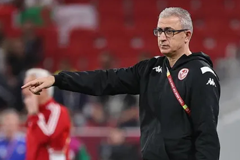  إقالة مدرب المنتخب التونسي منذر الكبير