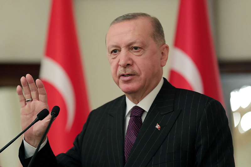  إردوغان يؤكد أن تركيا لن تعترف بأي إجراء يؤثر على سيادة أوكرانيا