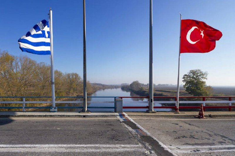  مصرع 19 مهاجرا جراء البرد على الحدود اليونانية التركية