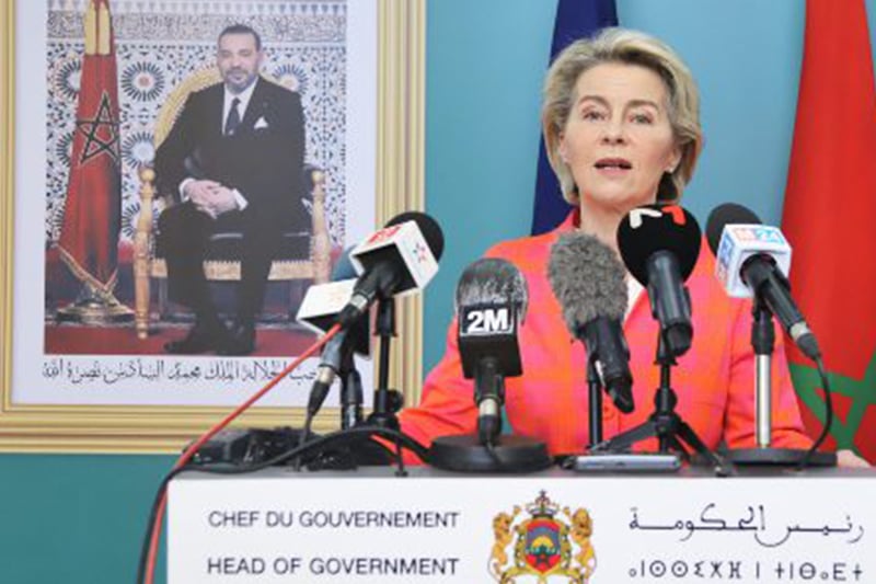  أورسولا فون دير تعزي الشعب المغربي وتنوه بجهود فرق الإنقاذ