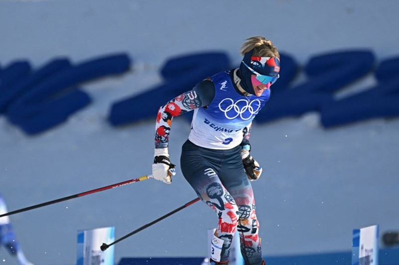  الألعاب الأولمبية الشتوية :  النرويجية يوهوغ تحرز أول ميدالية ذهبية