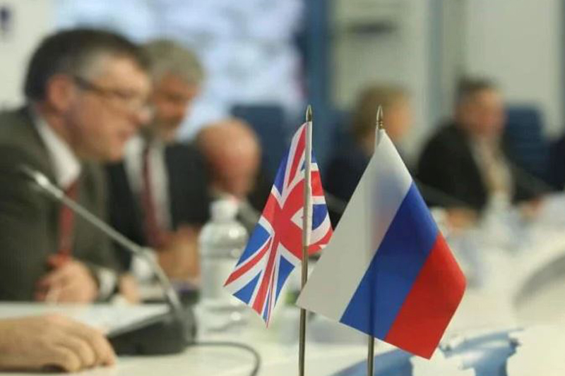  بريطانيا تعلن تعليق التعاون الضريبي مع روسيا وبيلاروسيا