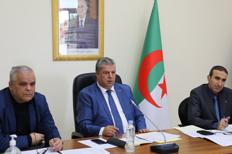 رئيس الاتحاد الجزائري لكرة القدم يستقيل إثر فشل منتخبه