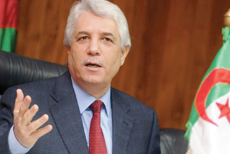 وزير العدل الجزائري الأسبق : السجن ثلاث سنوات بتهمة سوء