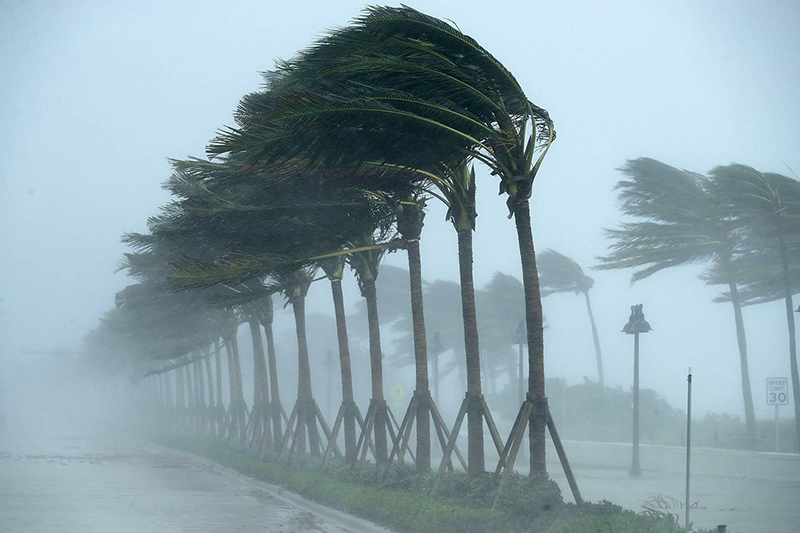 نشرة إنذارية : أمطار رعدية ورياح قوية بالمملكة المغربية