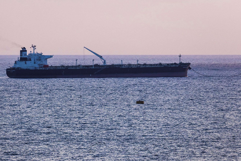 تونس : غرق سفينة محملة ب 750 طن من الوقود