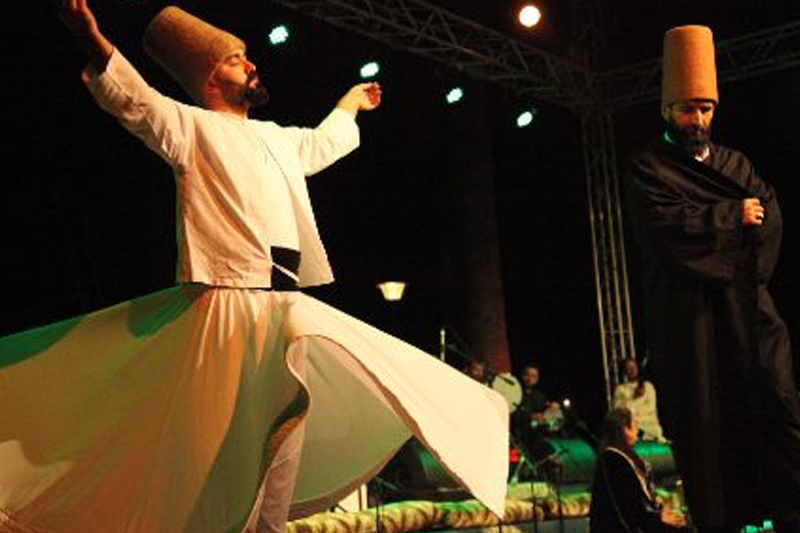  الاحتفاء بالمغرب والثقافة الصوفية في باريس بمناسبة ليلة القدر المباركة