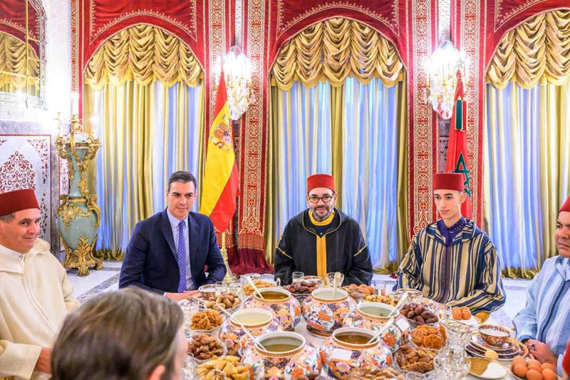  الملك محمد السادس يقيم إفطارا على شرف رئيس الحكومة الإسبانية