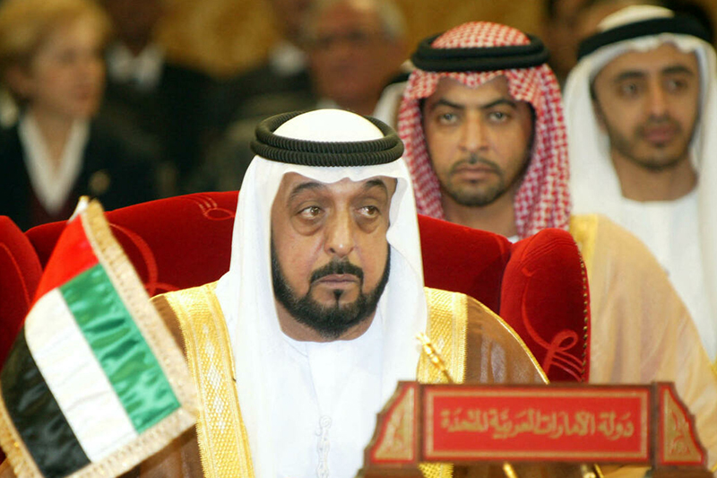 الإمارات تعلن إقامة صلاتي الجنازة و الغائب على الراحل الشيخ