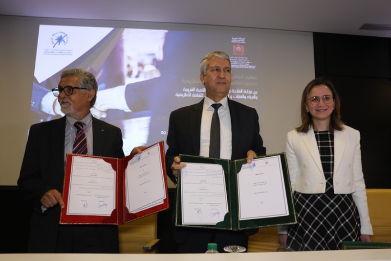  وزارة الفلاحة والصيد البحري توقع اتفاقية تعاون مع المعهد الملكي للثقافة الأمازيغية