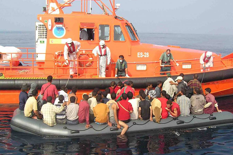 إسبانيا تعلن توقيف سبعة جزائريين إثر تورطهم في قضايا الهجرة