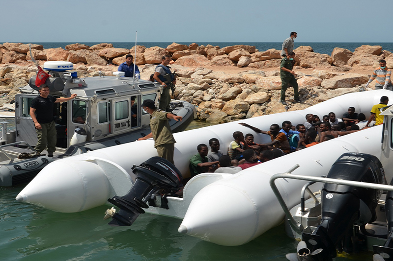 تونس تعلن إنقاذ 50 مهاجرا سريا قبالة السواحل الشرقية