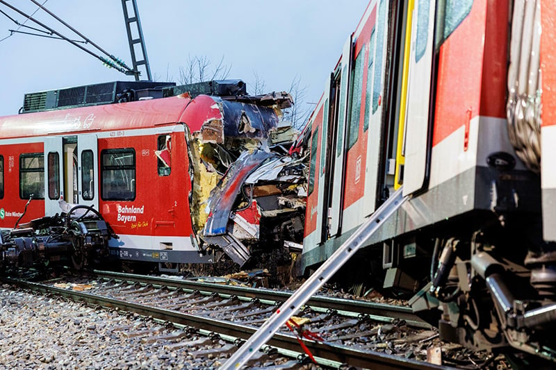  مصرع ثلاثة أشخاص وإصابة آخرين في حادث قطار جنوب ألمانيا