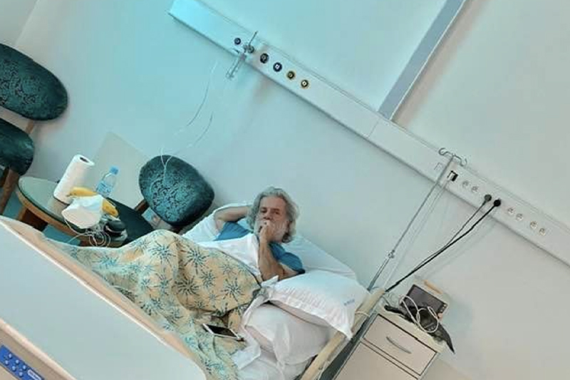 الفنان مارسيل خليفة يتعالج في مستشفى بالرباط