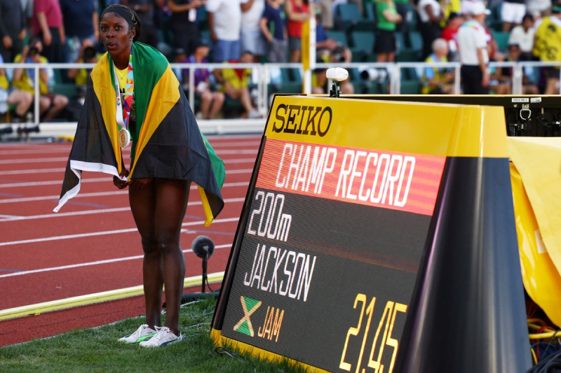 بطولة يوجين 2022 : الجامايكية شيريكا جاكسون تحرز ميدالية ذهبية