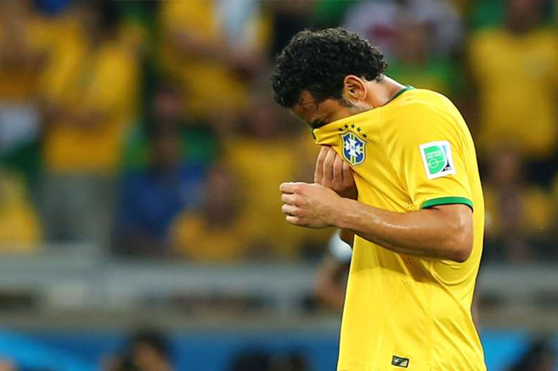  المهاجم البرازيلي فريد يعلن إعتزاله كرة القدم