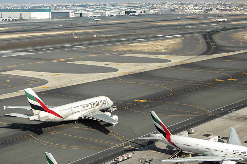 شركة الطيران الإماراتية توضح أسباب تعليق الرحلات من وإلى نجيريا