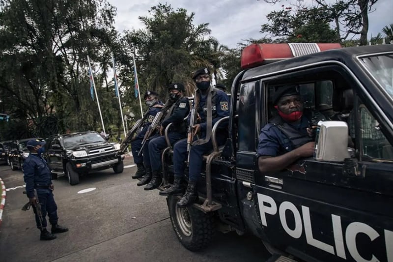  الكونغو : مقتل شرطيان وفرار 800 سجيناً خلال هجوم على سجن كاكوانغورا المركزي