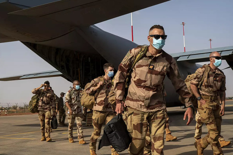  رئاسة الأركان الفرنسية تعلن انسحاب قواتها من مالي