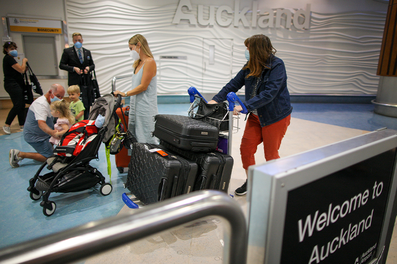 نيوزيلندا تعلن إعادة فتح الحدود وتخفيف قيود الدخول