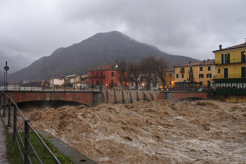  قتلى و مفقودين جراء أمطار غزيرة في إيطاليا