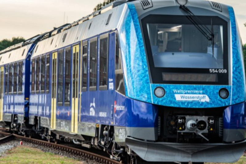  ألمانيا تطلق أول قطار محلي مزود بالوقود الحيوي