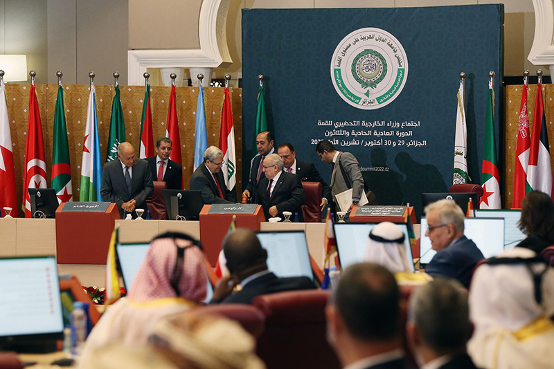 انعقاد الدورة الحادية والثلاثين لأعمال القمة العربية بالجزائر