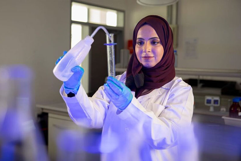  برنامج نجوم العلوم 2022 : تتويج سمية سعيد من سلطنة عمان بلقب أفضل مبتكرة عربية