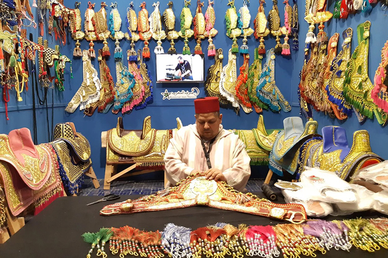  صناعة سروج الخيل في المغرب .. من الصناعات التقليدية القديمة المرتبطة بالسلم والحرب والمناسبات