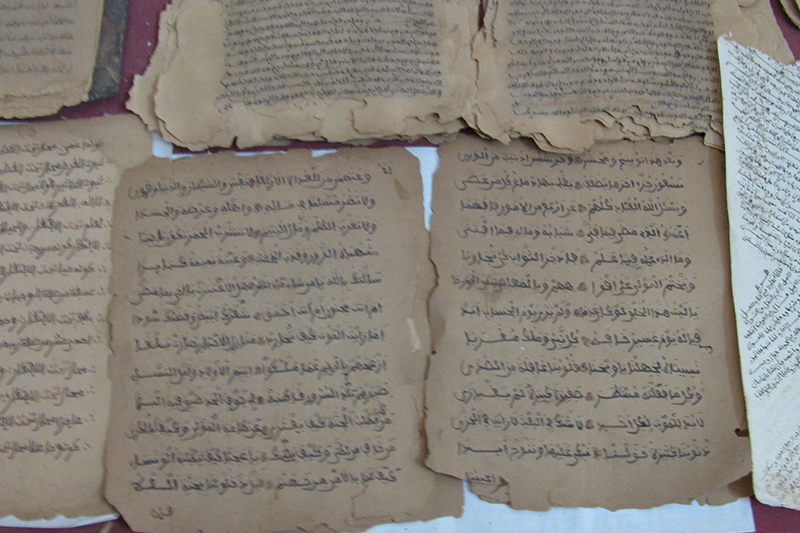  المغرب يسلم نسخ مخطوطات العالم المالي أحمد بابا التمبكتي لدولة مالي