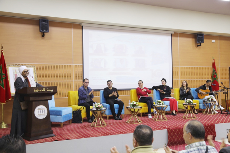 مهرجان طنجة الدولي للشعر 2022 : بحور الشعر في مجمع البحرين