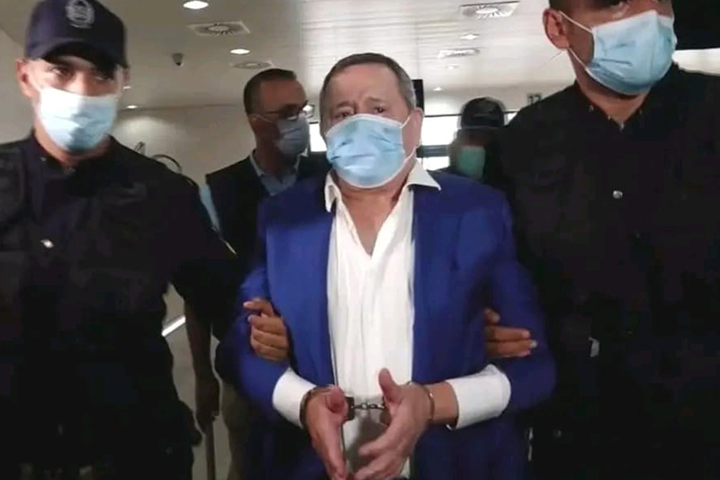 إدانة المدير العام السابق لمجمع الطاقة الجزائري بالسجن 15 سنة