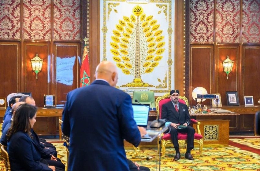 الملك محمد السادس يترأس تقديم البرنامج الاستثماري الأخضر الجديد للمجمع
