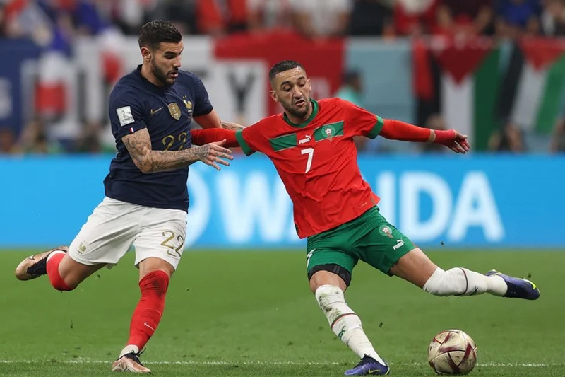  نهاية الشوط الأول بتفوق المنتخب الفرنسي على المنتخب المغربي